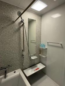 Satsuki Lodge Luxury Lodge Sleeps 14 Walk to Lifts