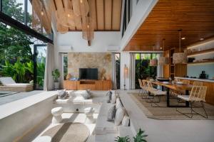 Tukad Hut 5 by Betterplace