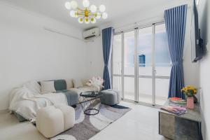 Luxury 4 bedroom townhouse in the city centre