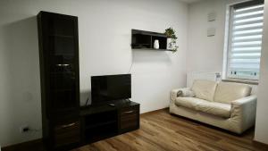 Apartament Ciszewskiego Ursynów-metro Stokłosy