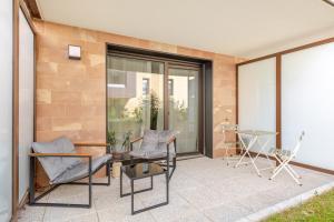 Cozy studio with private garden 500m from the center