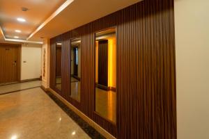 Eliza Hotel