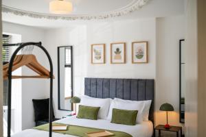 Apartment Sleeps 2 - Free Parking WiFi Garden
