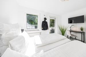 Design Apartment Leipzig Airport DHL Amazon Voll ausgestattet Free Parking