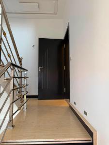 appartement meublé avec balcon à louer à 10 min de la plage