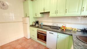 Charming Townhouse for Holiday Rental in Nueva Nerja