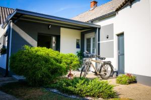 Kuća za odmor BARBARELLA - prostrani 2BR apartman, parking & WiFi