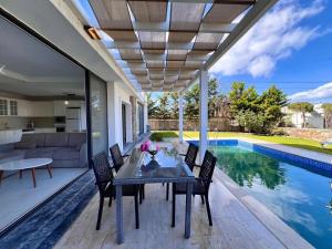 Petrum Sunset Residence