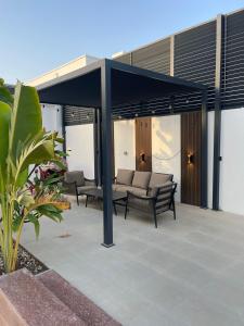 White Pearl Chalet