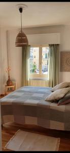 Bright 2-room apartment with two balconies in Zografou, Athens
