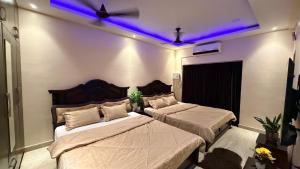 Modern 3BHK Family Duplex near Ashok Nagar Metro