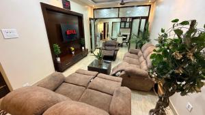 Modern 3BHK Family Duplex near Ashok Nagar Metro