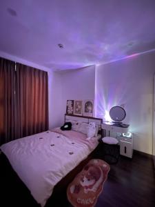 Luxury 2BR Fully Furnished Apartment - Hoang Huy Commerce