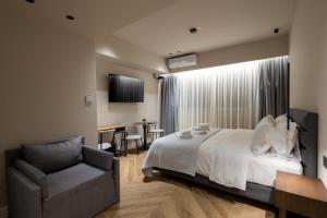Lux Suites Athens