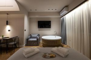 Lux Suites Athens