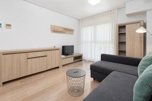 ApartUP Cortes Valencianas