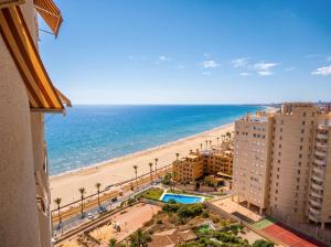 Mirage Ocean View · Peaceful Beachfront