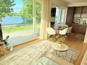 Riverside Apartment with Sauna & Terrace