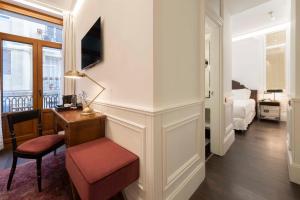 Boutique Hotel H10 Villa de la Reina