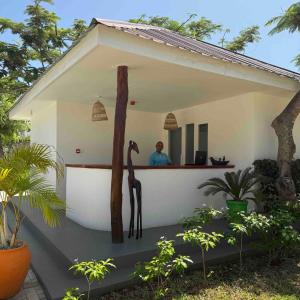 Amani Palms by Manolo Beach Resort