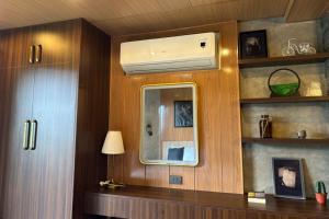 Crosswinds Nature View Suite