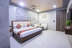 FabHotel Elite 45