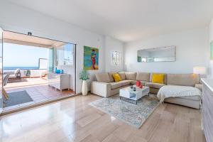 Arkadia Beachfront Penthouse with Private Pool