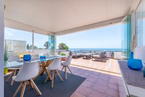 Arkadia Beachfront Penthouse with Private Pool