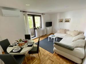 Apartma Tinkara