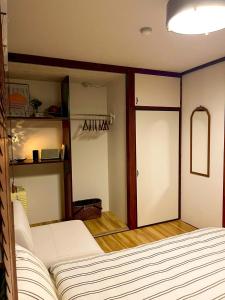 Stay in a cozy space filled with vintage charm near Skytree