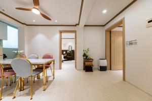 Gangnam Daiso Hakdong Station Exit 4 7 minutes on foot from Olive MooShinsa Family trip Laundry Luggage storage Business trip Comfortable bed