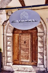 La Dimora Guest House