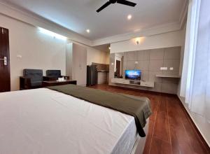 Chic studio premium near manyta BCIT