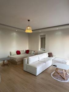 Avia Sea View Apartment