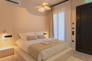 Ichos Boutique Apartments