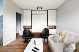 Dąbska 21B by Homeprime