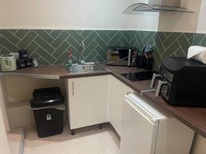 Central Cosy 1 Bed Apartment with Wi-fi
