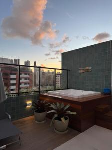 Penthouse with Private - Jacuzzi in Cabo Branco 603