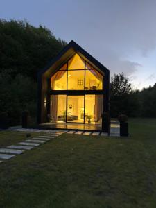 Black House