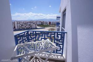 Charming 1-Bedroom Apartment in Martil with pool