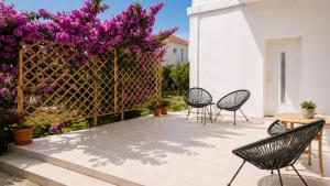 Apartment Tina - Beach & Garden Escape