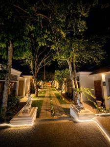 Glory Moon Resort