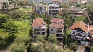 Ohara City View Villa 5 Bedrooms With a Private Heated Swimming Pool and a Movie Room and a Billiard Table