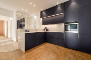 Signature Athenian Residence