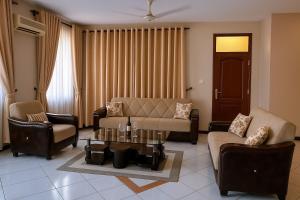 5 Star Apartments Mikocheni