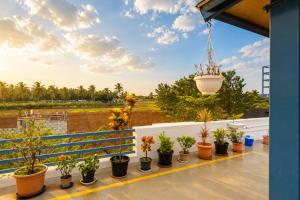 Denim House byRedOlive2BHKNandi HillsNr Airport