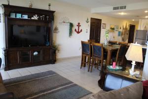 Sonoran Spa Ground Floor - 109-W