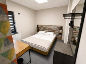 Zen Rooms