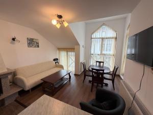 Castle Inn Pamporovo 2 Bedroom Apartment