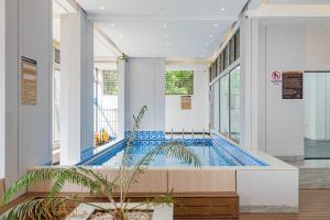 Kileleshwa Modern One & Two Bedroom Apartment, Swimming pool, gym, workspace , in Diamond Ivy Residence by Wonderiss Properties